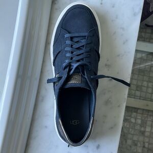 UGG Navy sneaker